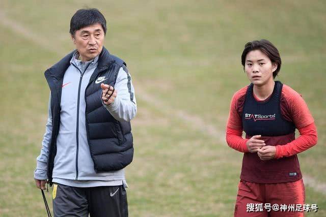官宣:NBA季中锦标赛改名NBA杯 湖人获首届冠军